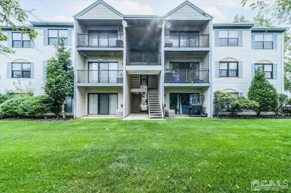 Piscataway, NJ 08854,87 Canterbury CT #2087