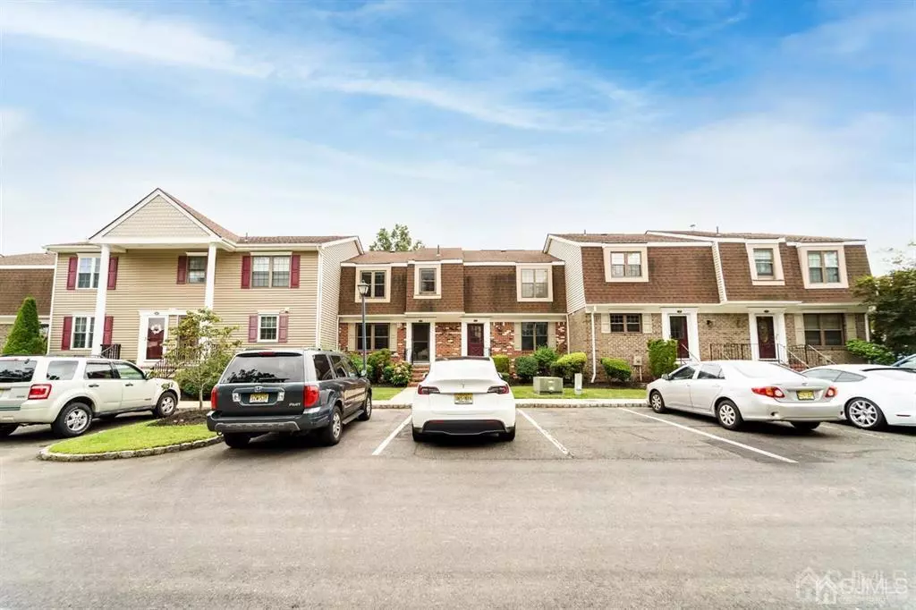 Fords, NJ 08863,35 Heritage LN