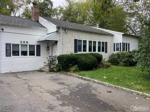 Colonia, NJ 07067,288 Lake AVE