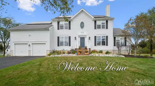 14 Spruce CT,  Plainsboro,  NJ 08536