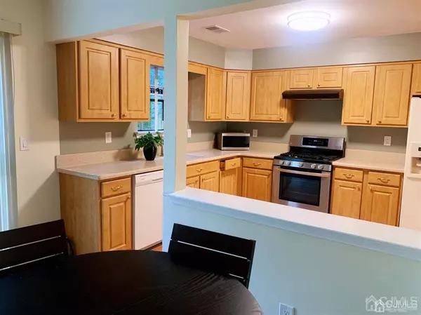 Franklin, NJ 08873,250 Luton Way