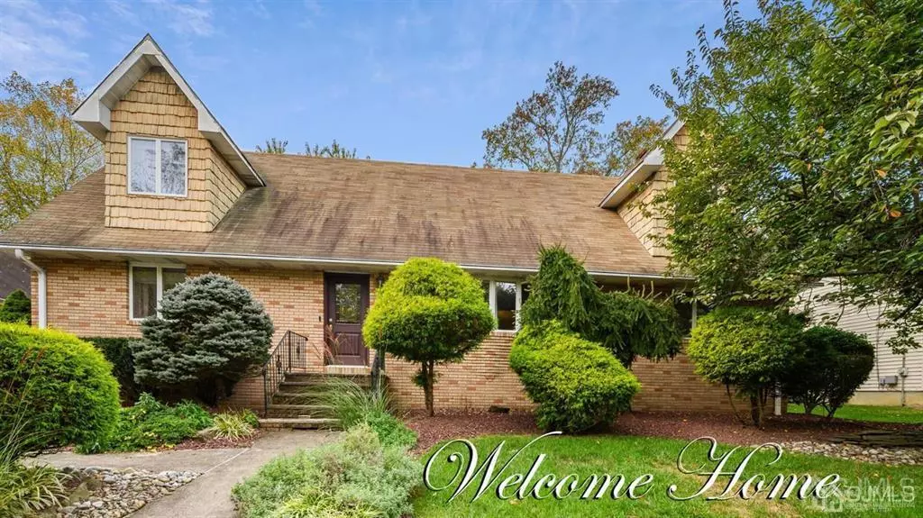 73 Brooklyn AVE, Spotswood, NJ 08884