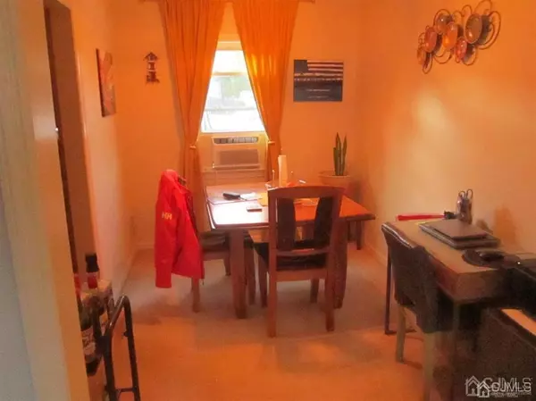 Woodbridge Proper, NJ 07095,585 Ellis PL