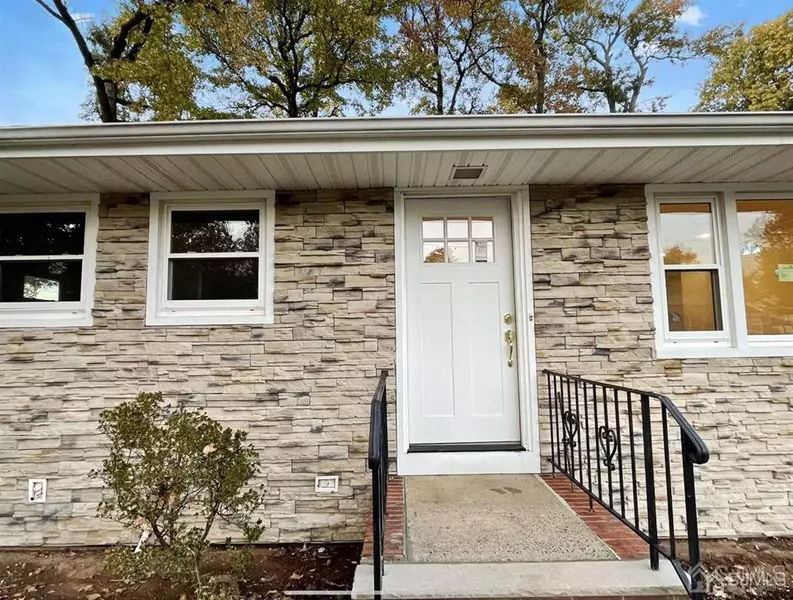 20 E Grant AVE, Colonia, NJ 07067