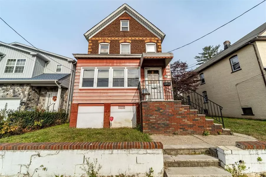 76 Sharot ST, Carteret, NJ 07008