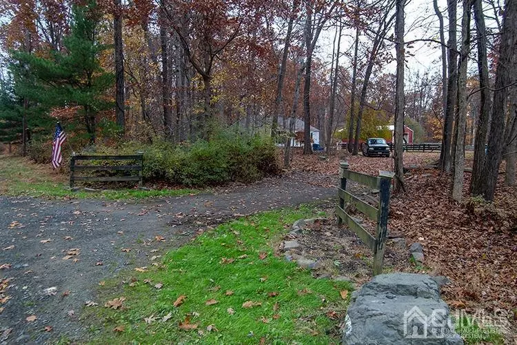 675 Montgomery RD, Hillsborough, NJ 08844