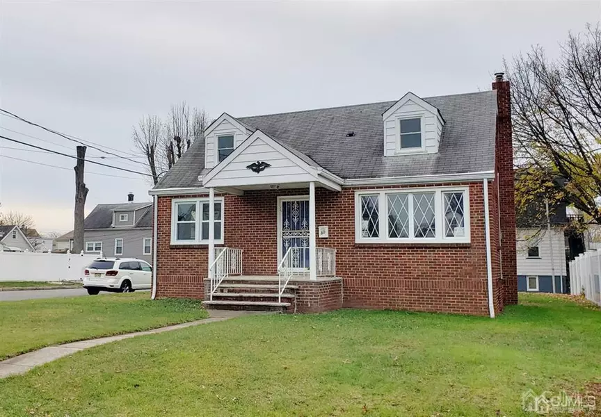 30 S Robert ST, Sewaren, NJ 07077