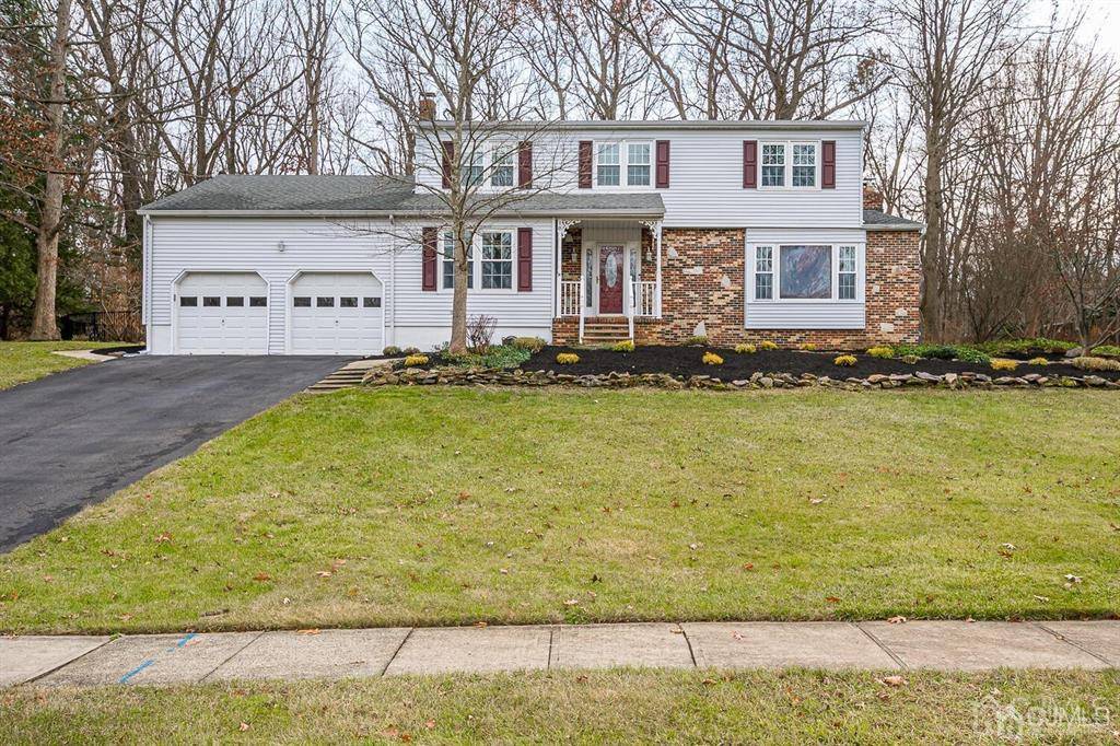 18 Garvey DR,  Monroe,  NJ 08831