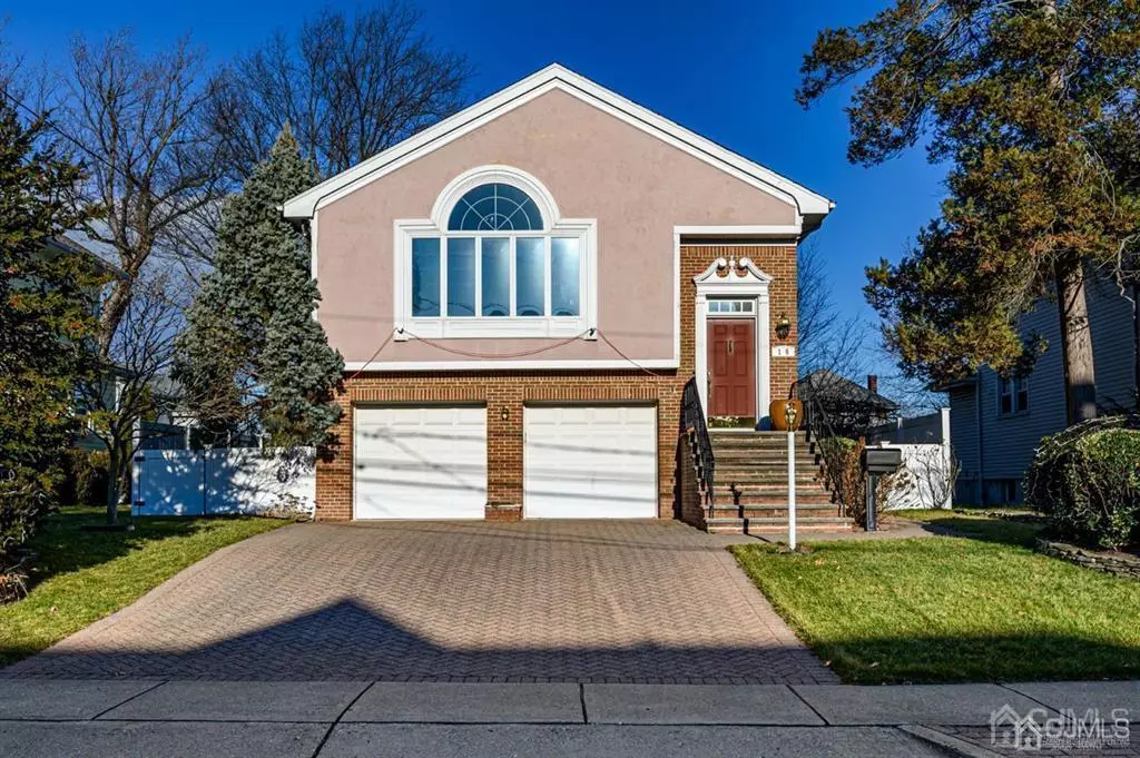 Rochelle Park, NJ 07662,16 Forest PL