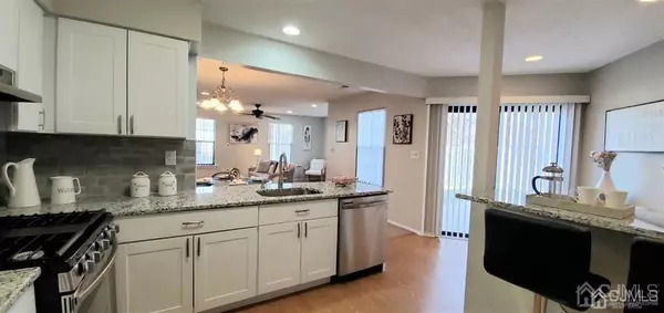 Freehold Twp, NJ 07728,27 Farragut SQ