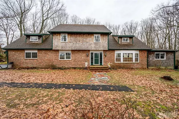 199 Stillhouse RD, Millstone, NJ 08510