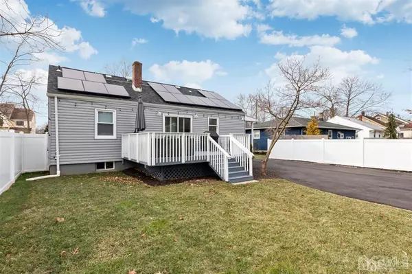 Dunellen, NJ 08812,387 Whittier AVE