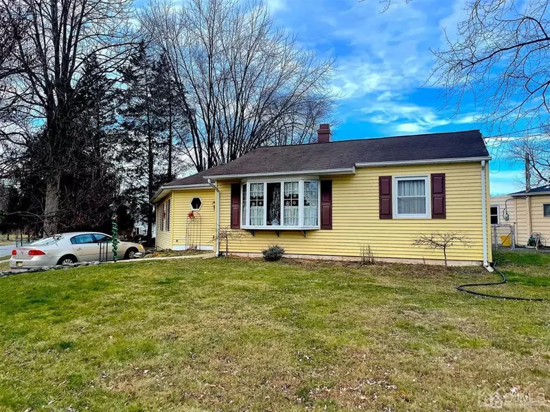 1 Gilmore RD, Ewing, NJ 08628