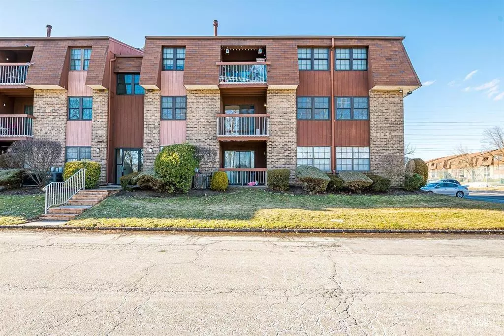 Woodbridge Proper, NJ 07095,224-B Sierra CT