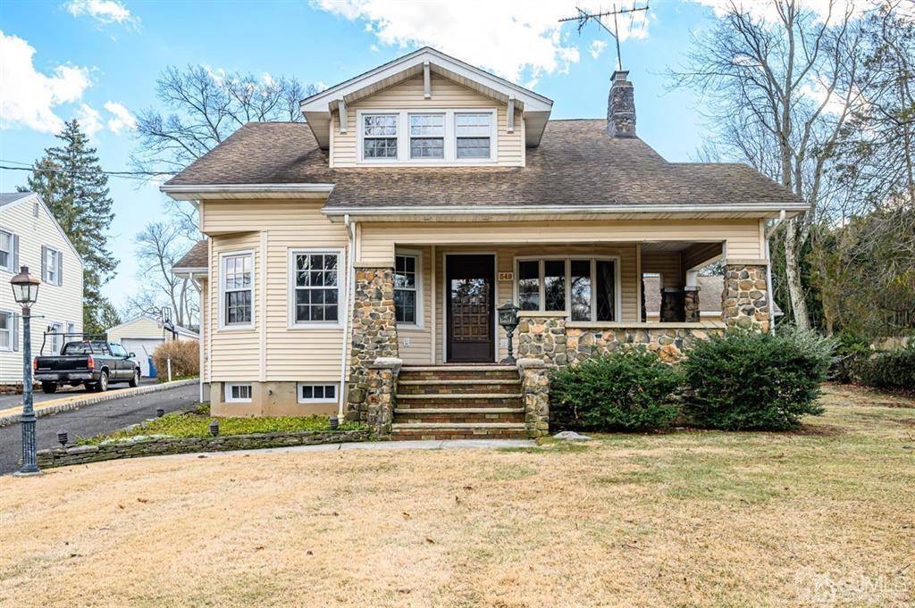549 Woodland AVE, Mountainside, NJ 07092