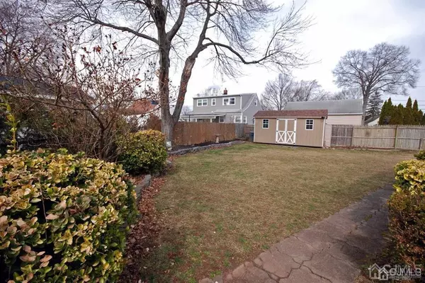 South Plainfield, NJ 07080,124 Garden DR