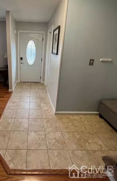 Fords, NJ 08863,42 Parsler PL