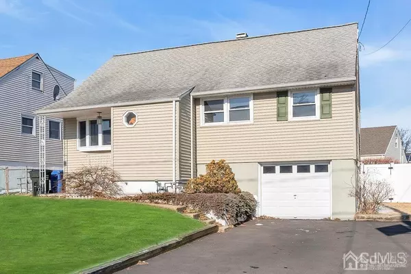 Menlo Park Terrace, NJ 08840,113 Isabelle ST