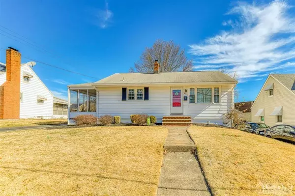 81 Townsend ST, Milltown, NJ 08850