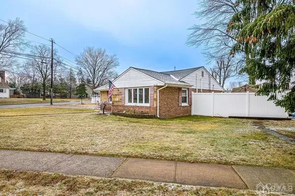 229 Old Post RD,  Edison,  NJ 08817