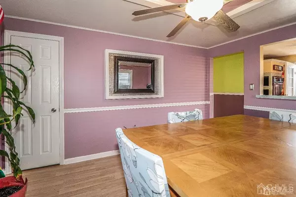 Woodbridge Proper, NJ 07095,321 Dekalb AVE