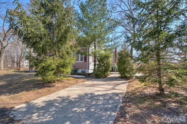 Hazlet, NJ 07734,104 Central AVE