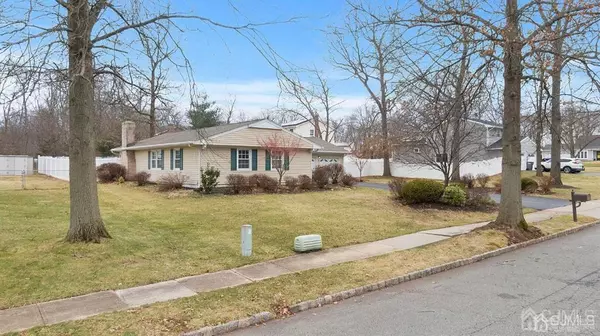 Piscataway, NJ 08854,4 Snowdrift DR