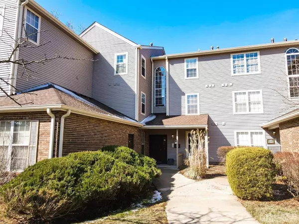 7423 Elm CT,  South Brunswick,  NJ 08852