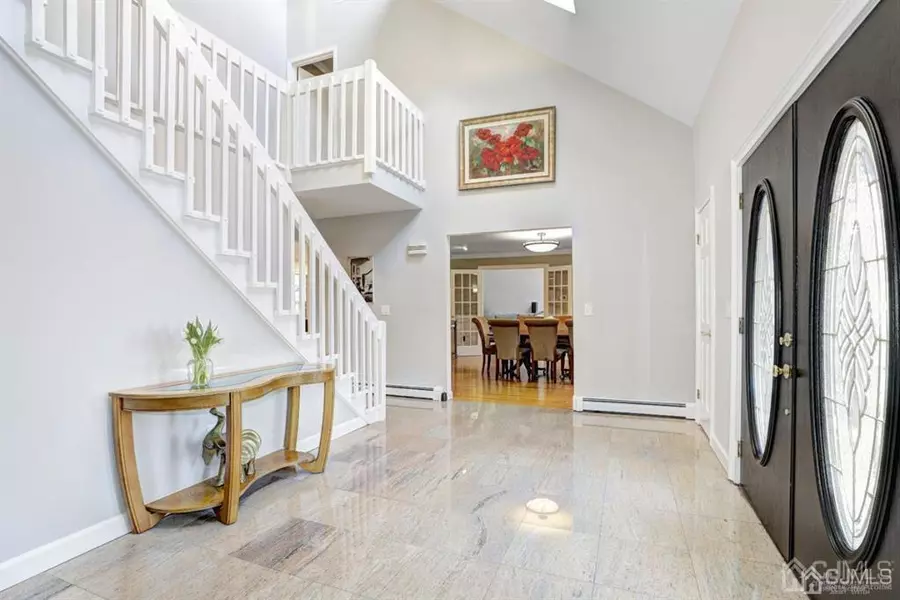 36 Tower Hill LN SE, Kinnelon, NJ 07405
