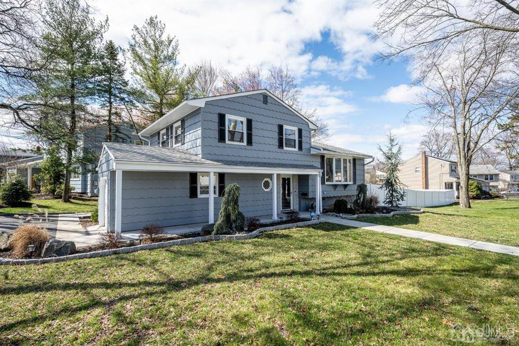661 New Durham RD, Metuchen, NJ 08840