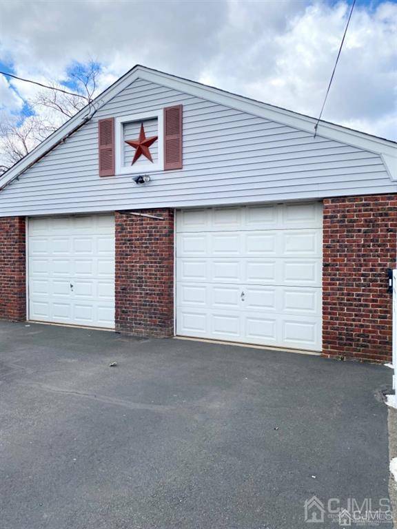 Edison, NJ 08837,33 Spruce ST