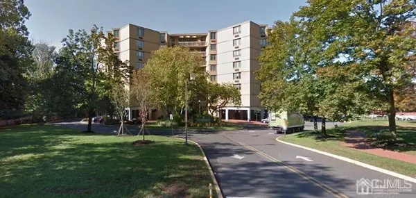 30 S Adelaide AVE #4J, Highland Park, NJ 08904