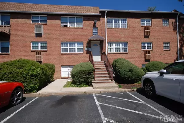 294 College DR,  Edison,  NJ 08817
