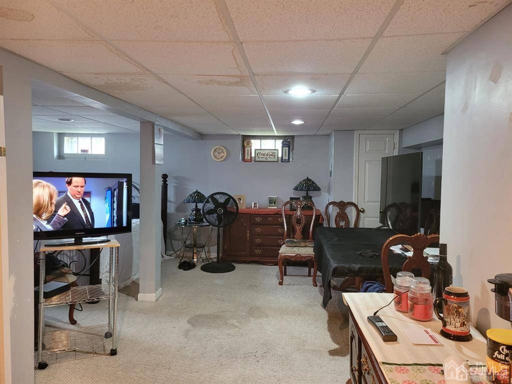 Avenel, NJ 07001,39 Dartmouth AVE
