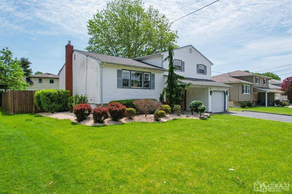 Edison, NJ 08820,20 Lench AVE