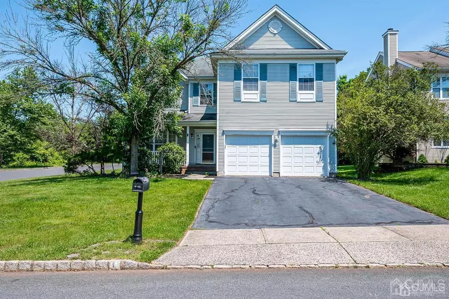 1 Kershaw CT, Bridgewater, NJ 08807