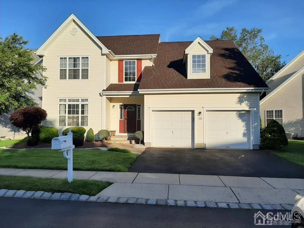 10 Merion CT,  Monroe,  NJ 08831