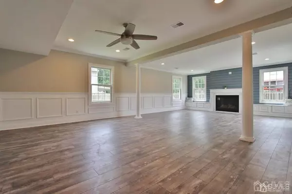 South Plainfield, NJ 07080,300 Arlington AVE