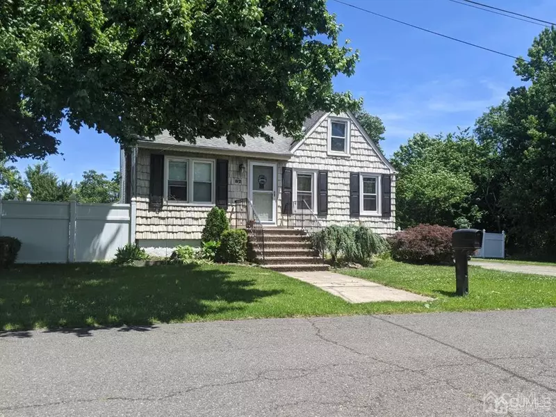 82 Bernard AVE, Edison, NJ 08837