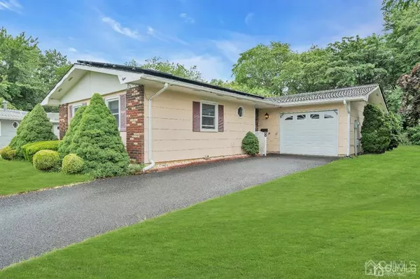 Brick, NJ 08724,8 Thoreau CTR