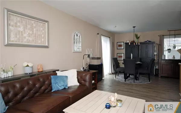 Toms River, NJ 08753,1240 Condor ST