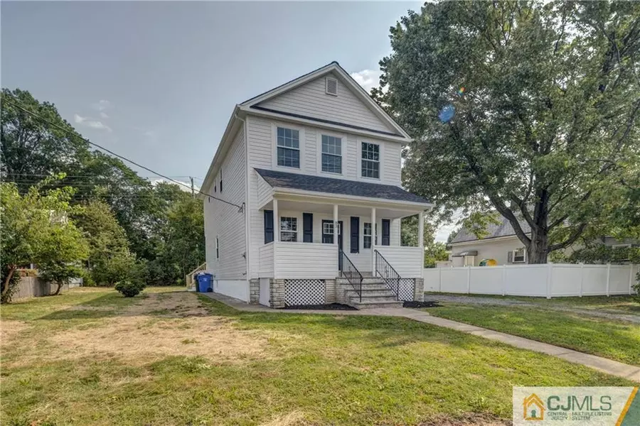 83 Old RD, Sewaren, NJ 07077