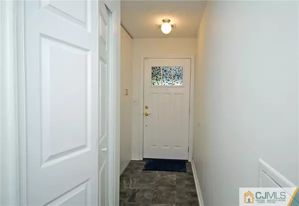 South Brunswick, NJ 08852,55 Tanglewood CT