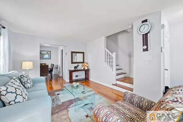 Rahway, NJ 07065,739 W Scott AVE