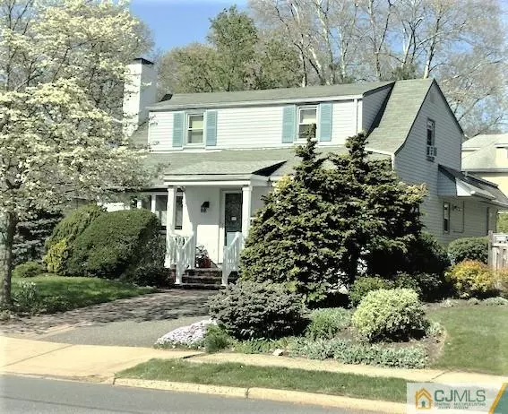 Metuchen, NJ 08840,33 Eggert AVE