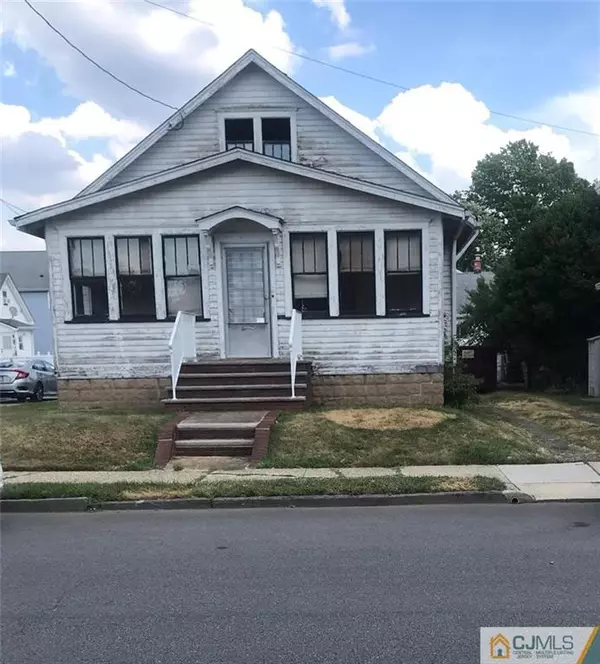 86 Hoy AVE, Fords, NJ 08863