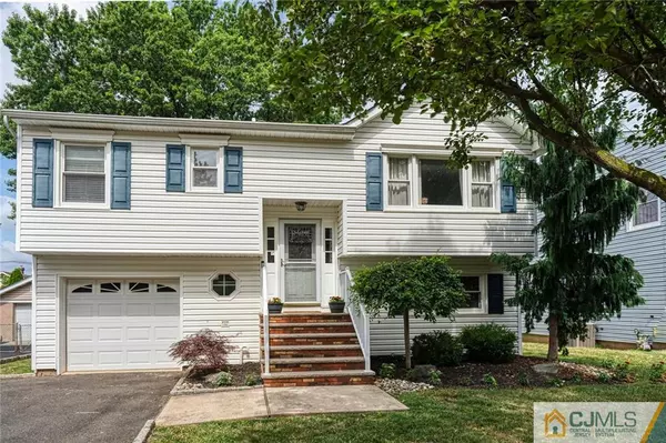 22 Catherine ST, Sewaren, NJ 07077