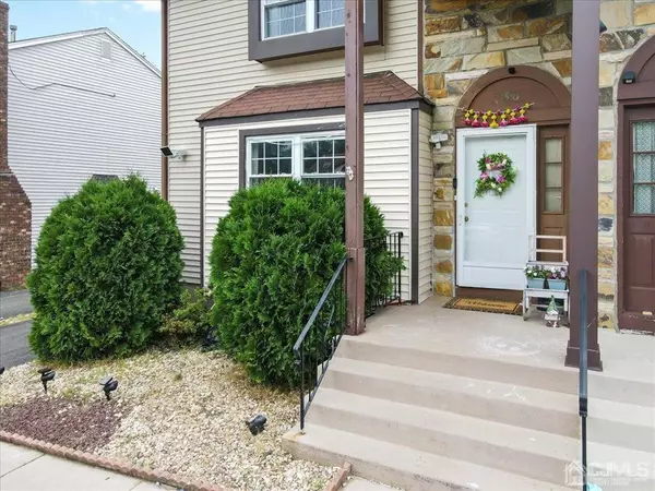 South Brunswick, NJ 08810,30 Jeremy DR