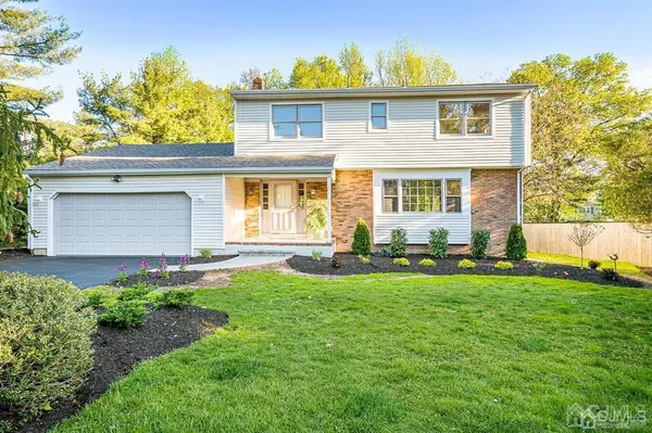 25 Cutter AVE, Edison, NJ 08820