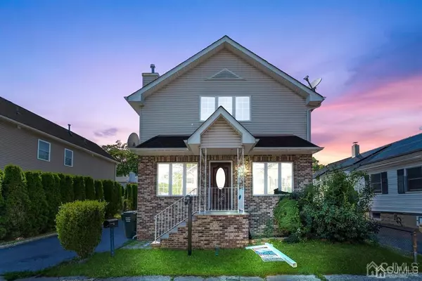 37 5th AVE, Avenel, NJ 07001